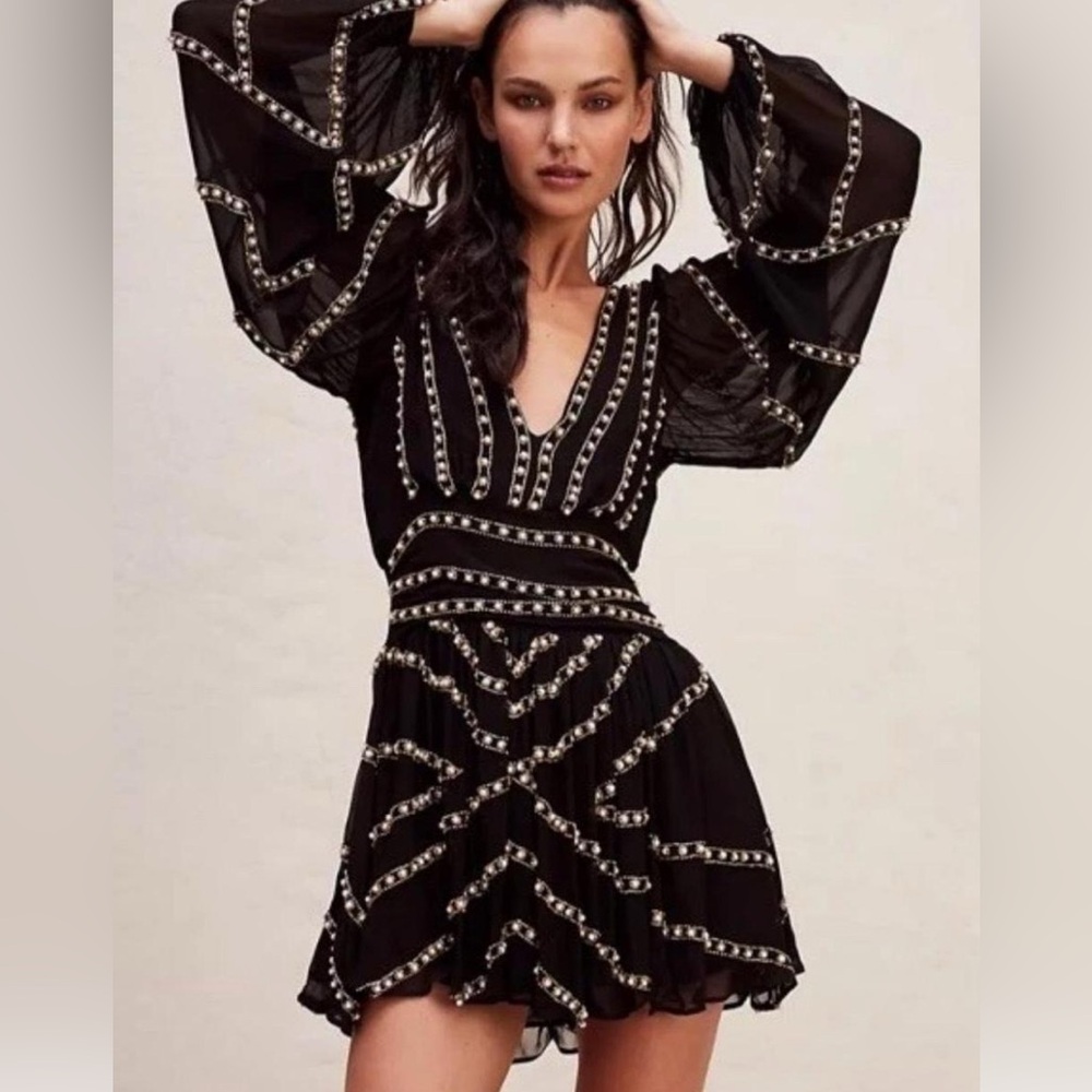 Free People odyssey mini   Elegant Black lg sleeves short Beaded gold and pearl